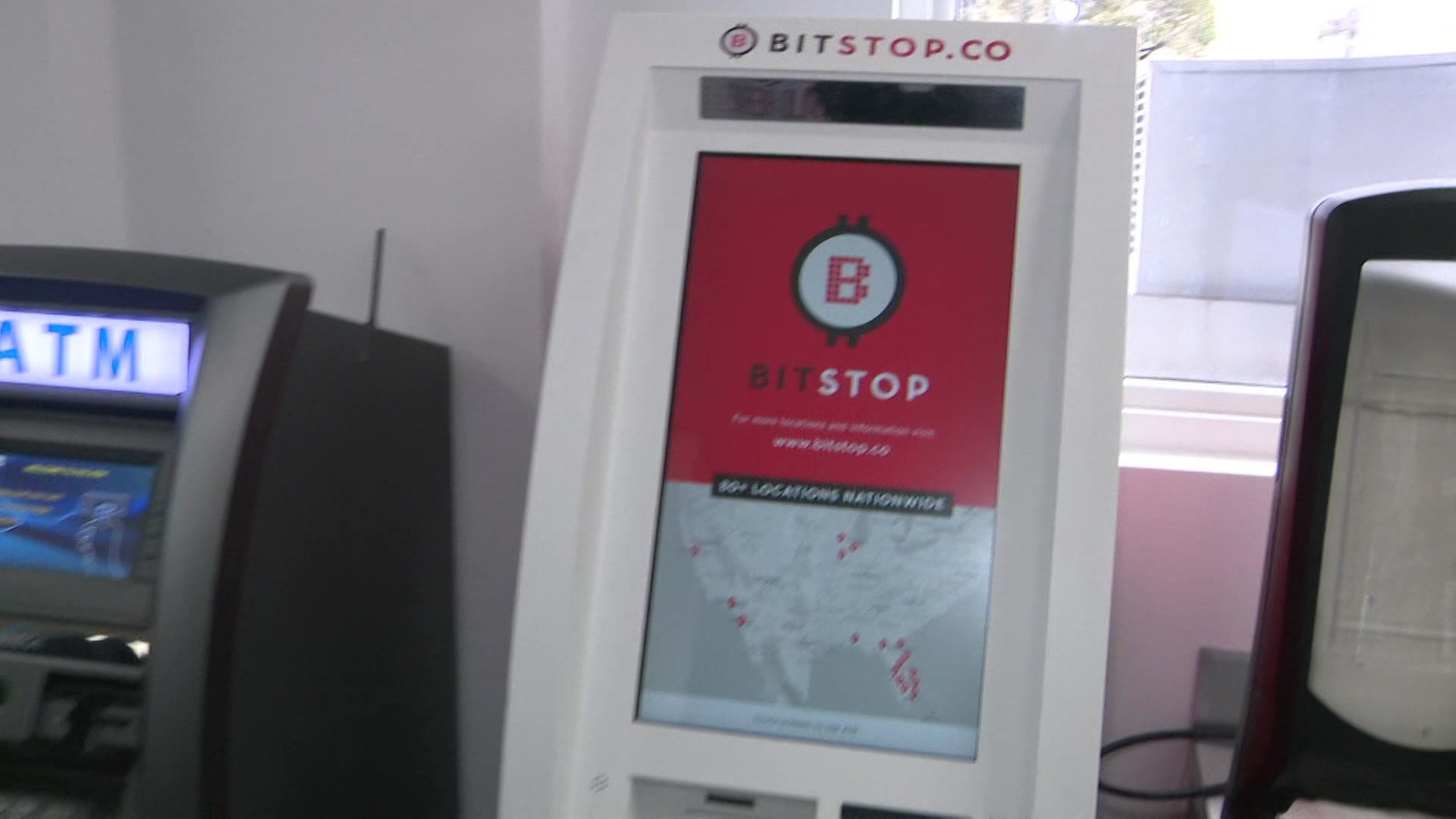 wait i can get bitcoin at that atm cbs news